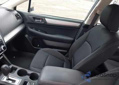 2018 Subaru Legacy 2.5I Premium z USA, uszkodzony, nr VIN 4S3BNAD60J3003172